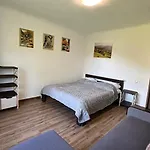 Lucky House Villa