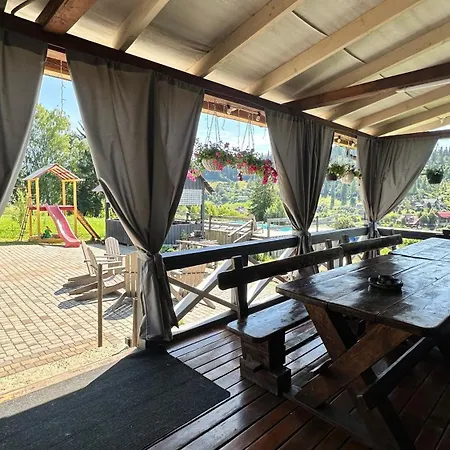 Lucky House * Slavske