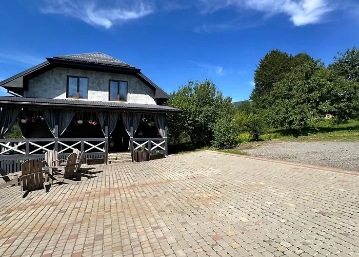 Lucky House * Slavske